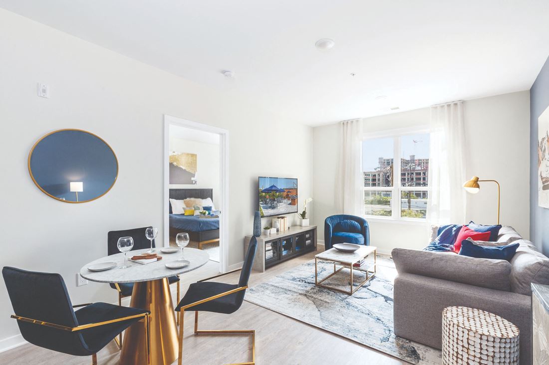 100 House Apartments photo